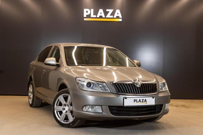 Skoda Octavia II (A5) Рестайлинг с пробегом 2013 года, цена 520 000 рублей, 240274 км, лифтбек, Автокод Объявления