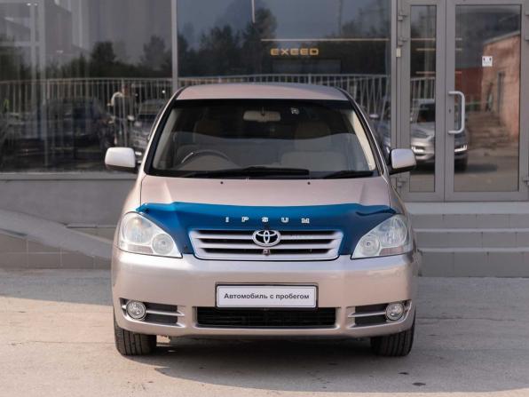 Toyota Ipsum II (M20) с пробегом 2001 года, цена 900 000 рублей, 204905 км, компактвэн, Автокод Объявления