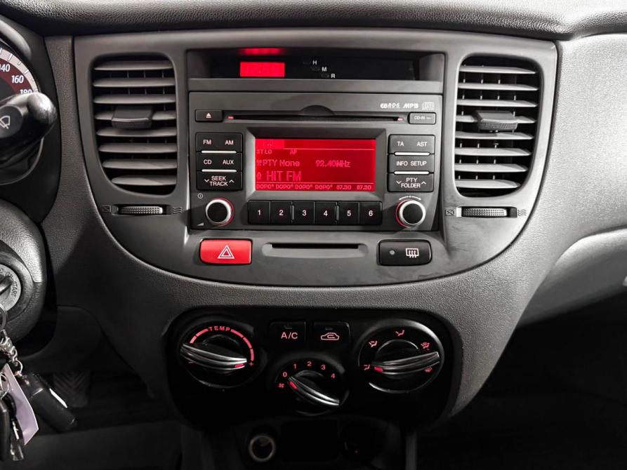 Kia Rio II Рестайлинг Санкт-Петербург  - изображение 17