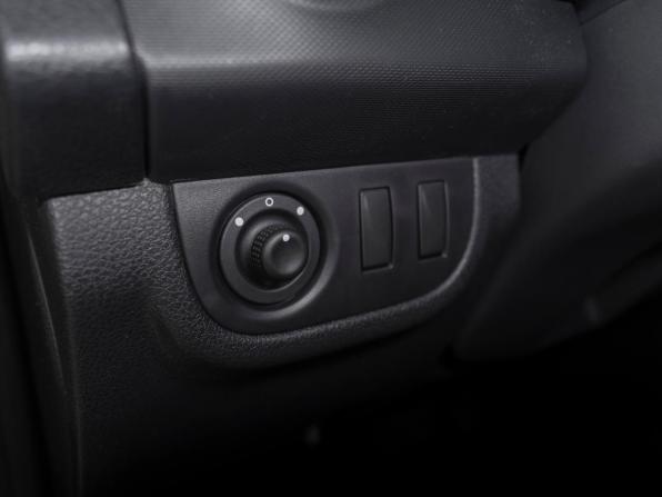 Renault Sandero II Рестайлинг с пробегом 2020 года, цена 1 295 000 рублей, 104169 км, хэтчбек, Автокод Объявления