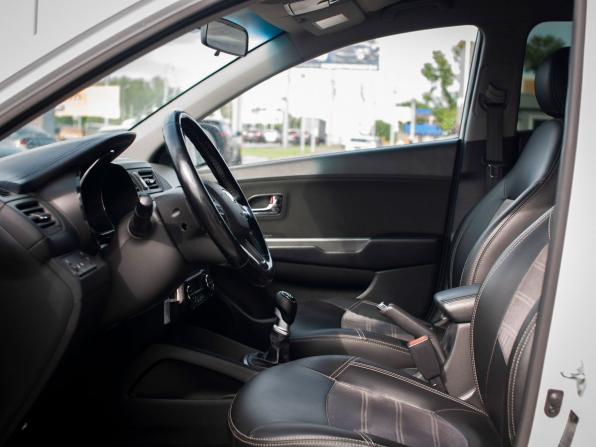 Kia Rio III с пробегом 2013 года, цена 770 000 рублей, 182114 км, седан, Автокод Объявления