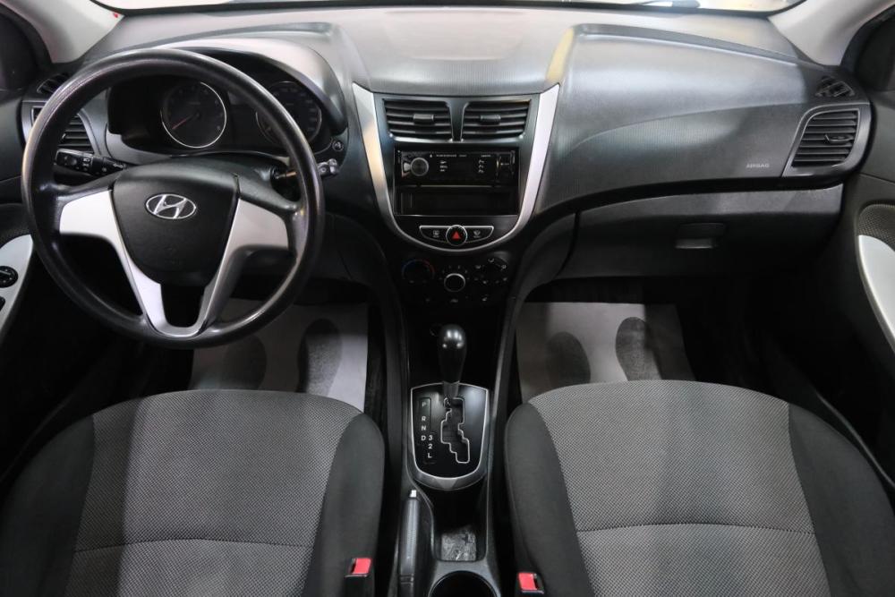 Hyundai Solaris I Омск  - изображение 13