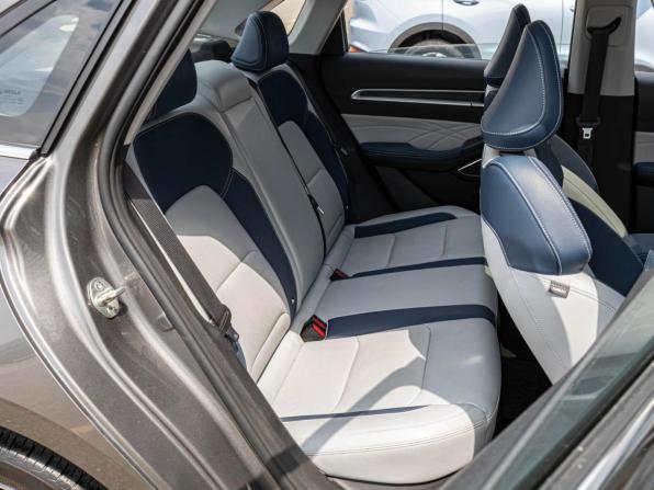 Geely Emgrand II с пробегом 2022 года, цена 1 325 000 рублей, 98399 км, седан, Автокод Объявления