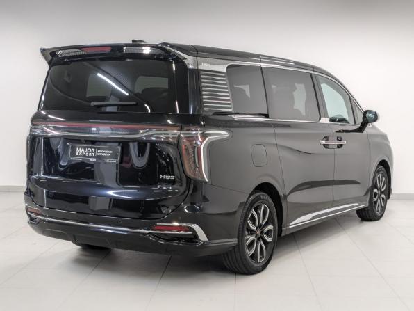 Hongqi HQ9 с пробегом 2022 года, цена 4 020 000 рублей, 80040 км, минивэн, Автокод Объявления