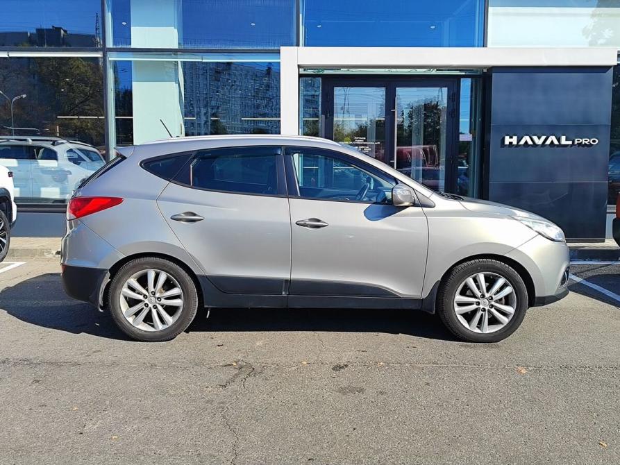 Hyundai ix35 I Москва  - изображение 4