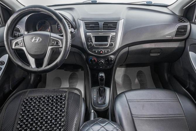 Hyundai Solaris I Рестайлинг с пробегом 2016 года, цена 1 319 000 рублей, 127900 км, хэтчбек, Автокод Объявления