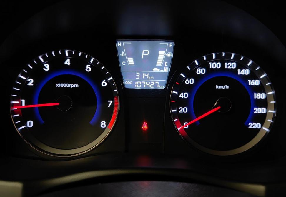 Hyundai Solaris I Москва  - изображение 16