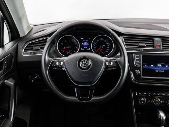 Volkswagen Tiguan II с пробегом 2017 года, цена 2 049 000 рублей, 143491 км, внедорожник, Автокод Объявления