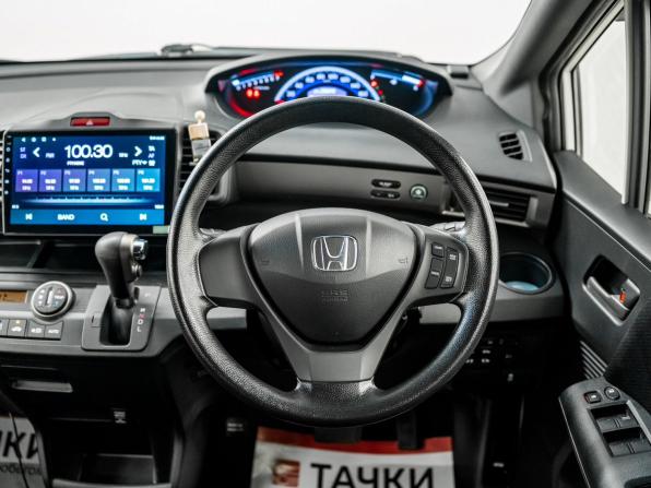 Honda Freed I Рестайлинг с пробегом 2012 года, цена 1 130 000 рублей, 98898 км, компактвэн, Автокод Объявления