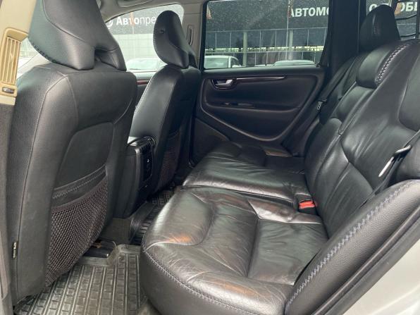 Volvo XC70 I Рестайлинг с пробегом 2006 года, цена 749 000 рублей, 336000 км, универсал, Автокод Объявления