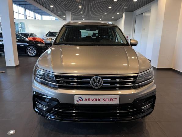 Volkswagen Tiguan II с пробегом 2018 года, цена 2 510 000 рублей, 130831 км, внедорожник, Автокод Объявления