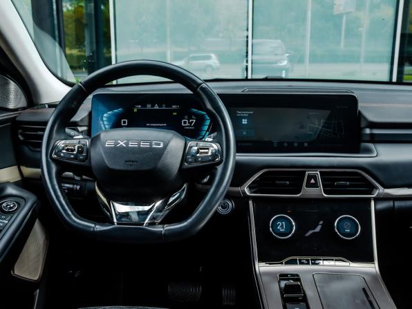 Exeed TXL I Рестайлинг с пробегом 2022 года, цена 2 160 000 рублей, 52475 км, внедорожник, Автокод Объявления