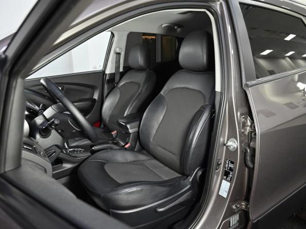 Hyundai ix35 I Рестайлинг с пробегом 2013 года, цена 1 049 000 рублей, 132000 км, внедорожник, Автокод Объявления
