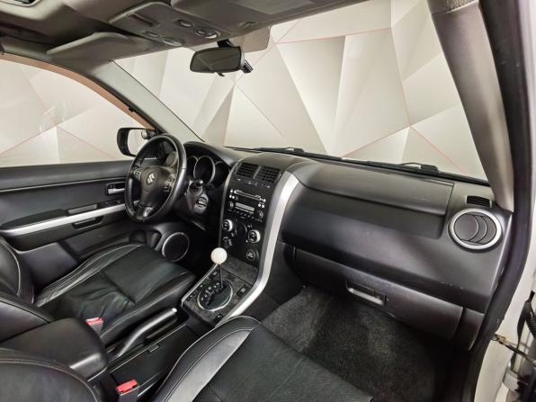 Suzuki Grand Vitara II Рестайлинг с пробегом 2010 года, цена 859 000 рублей, 174578 км, внедорожник, Автокод Объявления