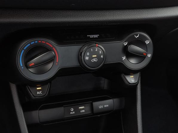 Kia Picanto III с пробегом 2017 года, цена 1 419 000 рублей, 35810 км, хэтчбек, Автокод Объявления