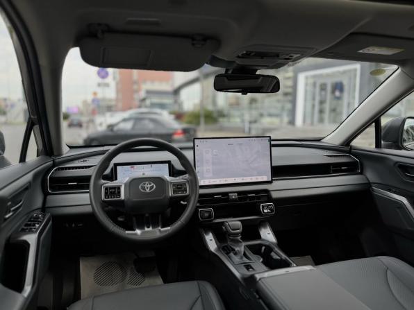 Новый Toyota RAV4 VI (XA60) 2026 года, цена 4 700 000 рублей, внедорожник, Автокод Объявления