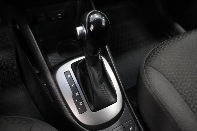 Kia Rio III Рестайлинг с пробегом 2017 года, цена 1 130 000 рублей, 75235 км, хэтчбек, Автокод Объявления