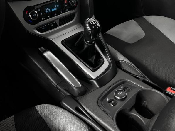 Ford Focus III с пробегом 2013 года, цена 694 900 рублей, 246426 км, хэтчбек, Автокод Объявления
