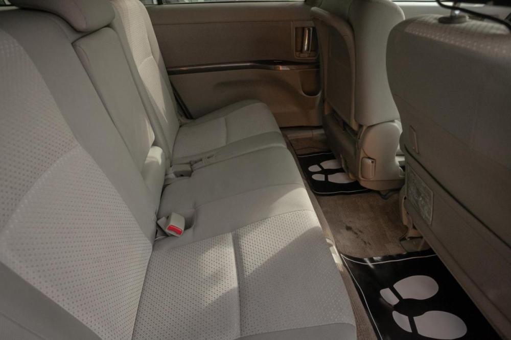 Toyota ISis I Рестайлинг Иркутск  - изображение 14