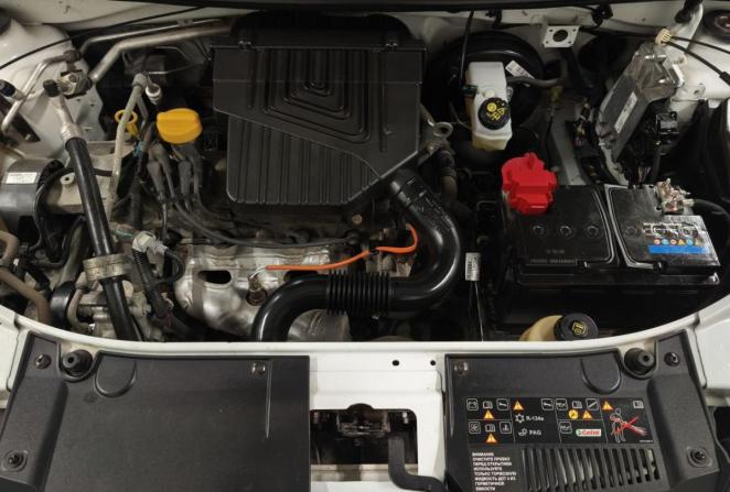 Renault Logan II Рестайлинг с пробегом 2021 года, цена 1 150 000 рублей, 43512 км, седан, Автокод Объявления