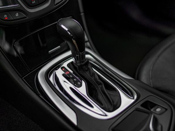 Opel Insignia I Рестайлинг с пробегом 2014 года, цена 1 080 000 рублей, 182158 км, седан, Автокод Объявления