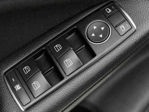 Mercedes-Benz A-Класс III (W176) с пробегом 2013 года, цена 1 460 000 рублей, 209417 км, хэтчбек, Автокод Объявления