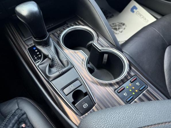 Toyota Camry VIII (XV70) с пробегом 2019 года, цена 3 125 000 рублей, 90589 км, седан, Автокод Объявления