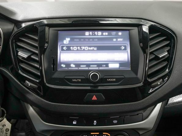 Lada (ВАЗ) Vesta I с пробегом 2019 года, цена 868 000 рублей, 107000 км, седан, Автокод Объявления