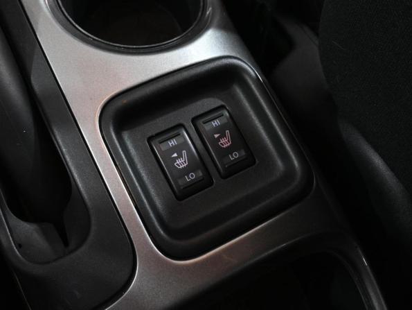 Nissan Juke I с пробегом 2012 года, цена 875 000 рублей, 207193 км, внедорожник, Автокод Объявления