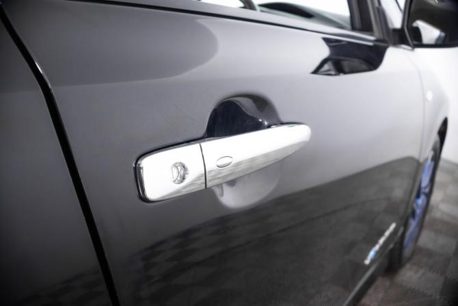 Nissan Leaf I (ZE0/AZE0) с пробегом 2014 года, цена 929 000 рублей, 153000 км, хэтчбек, Автокод Объявления