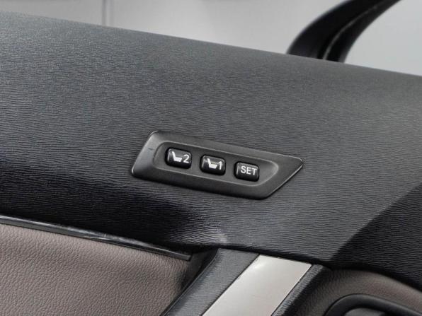 Toyota Avensis III Рестайлинг с пробегом 2011 года, цена 1 284 667 рублей, 185549 км, седан, Автокод Объявления