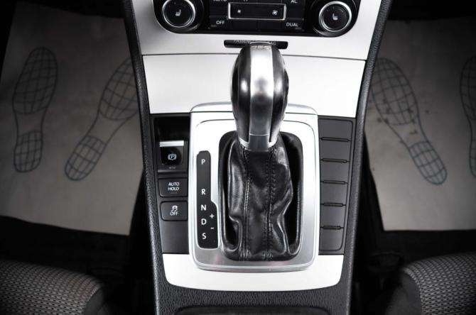 Volkswagen Passat CC I с пробегом 2011 года, цена 1 039 000 рублей, 310256 км, седан, Автокод Объявления