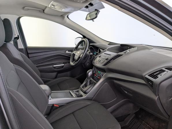 Ford Kuga II Рестайлинг с пробегом 2017 года, цена 1 750 000 рублей, 126876 км, внедорожник, Автокод Объявления