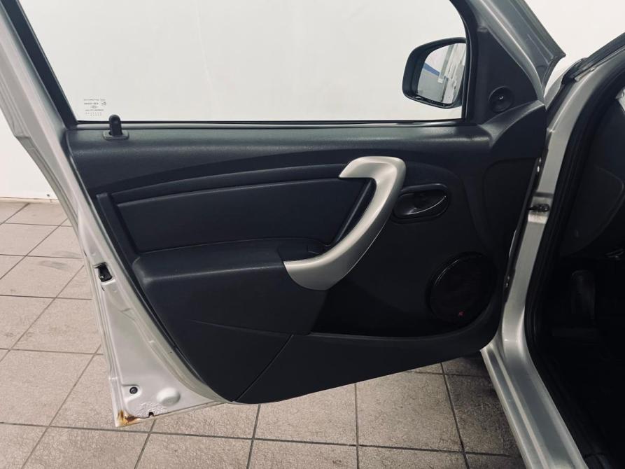 Renault Sandero I Санкт-Петербург  - изображение 13