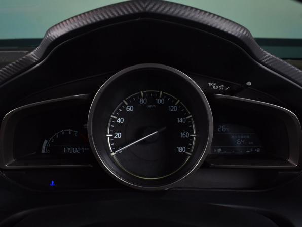 Mazda Axela III Рестайлинг с пробегом 2018 года, цена 1 199 995 рублей, 179026 км, седан, Автокод Объявления