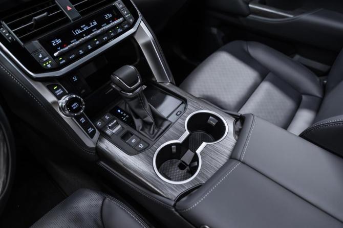 Новый Toyota Land Cruiser 300 Series 2026 года, цена 14 900 000 рублей, внедорожник, Автокод Объявления