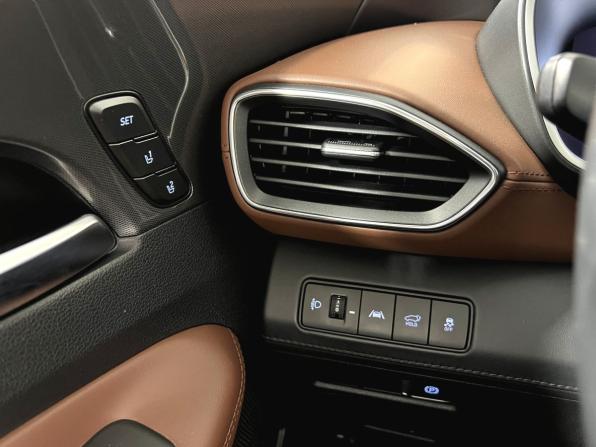 Hyundai Santa Fe IV Рестайлинг с пробегом 2021 года, цена 3 189 000 рублей, 144828 км, внедорожник, Автокод Объявления
