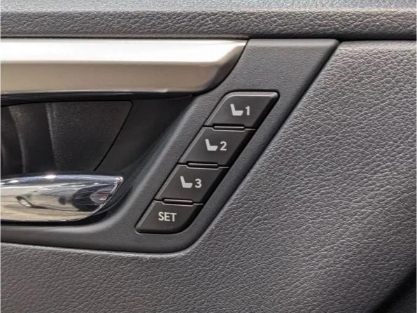 Lexus RX IV с пробегом 2016 года, цена 3 249 000 рублей, 136000 км, внедорожник, Автокод Объявления