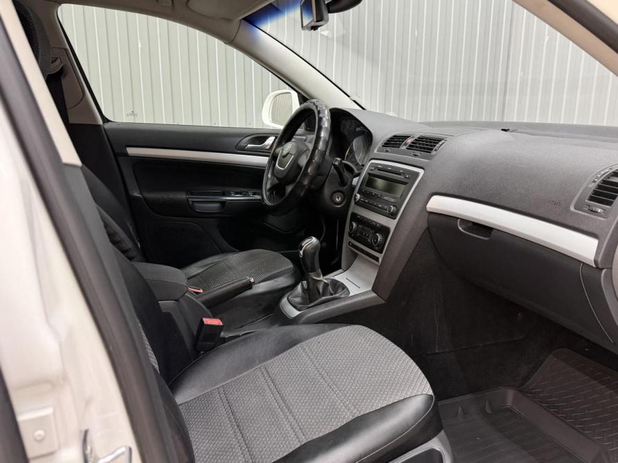 Skoda Octavia II (A5) Рестайлинг Магнитогорск  - изображение 10