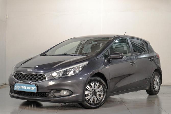 Kia Ceed II с пробегом 2013 года, цена 799 000 рублей, 215000 км, хэтчбек, Автокод Объявления