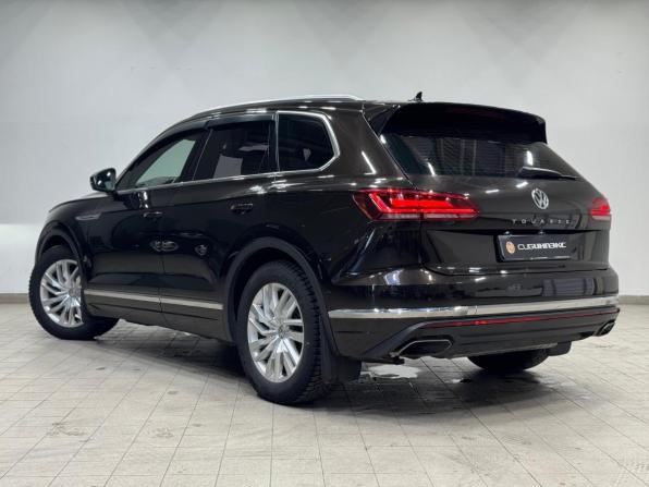 Volkswagen Touareg III с пробегом 2019 года, цена 4 649 000 рублей, 127156 км, внедорожник, Автокод Объявления