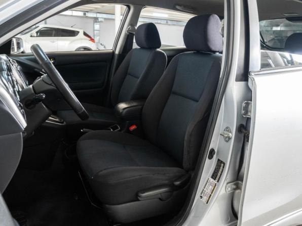 Toyota Matrix I (E130) с пробегом 2005 года, цена 629 000 рублей, 270067 км, хэтчбек, Автокод Объявления