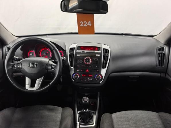 Kia Ceed I Рестайлинг с пробегом 2011 года, цена 610 000 рублей, 213000 км, хэтчбек, Автокод Объявления