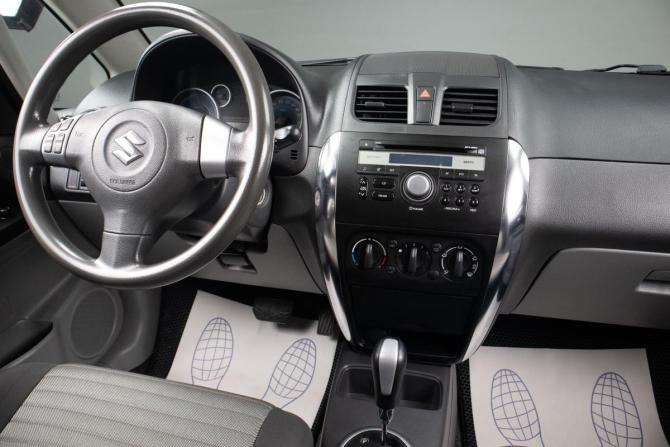 Suzuki SX4 I (Classic) Рестайлинг с пробегом 2013 года, цена 899 000 рублей, 153861 км, хэтчбек, Автокод Объявления