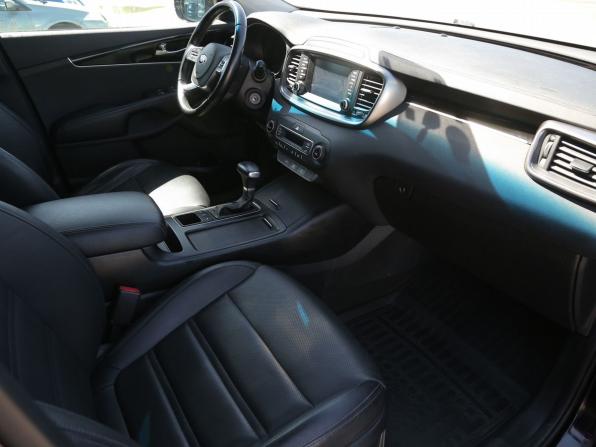 Kia Sorento III Prime Рестайлинг с пробегом 2019 года, цена 2 795 000 рублей, 133000 км, внедорожник, Автокод Объявления