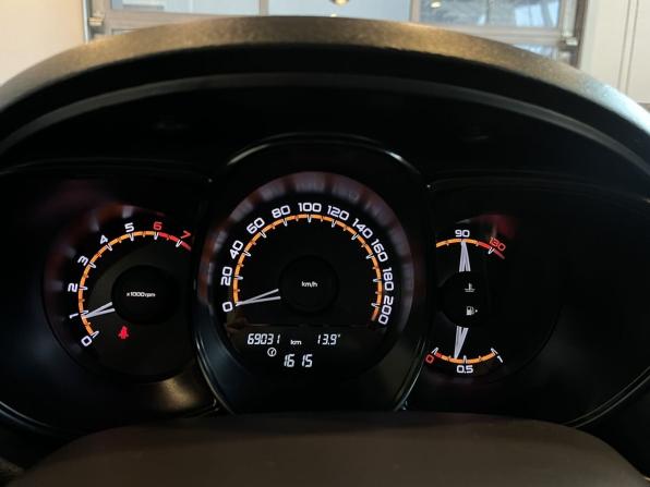 Lada (ВАЗ) Vesta I с пробегом 2019 года, цена 899 000 рублей, 69030 км, седан, Автокод Объявления