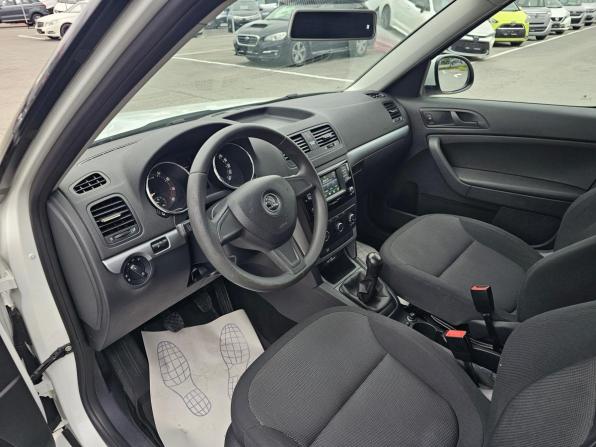 Skoda Yeti I Рестайлинг с пробегом 2015 года, цена 1 149 995 рублей, 136000 км, внедорожник, Автокод Объявления
