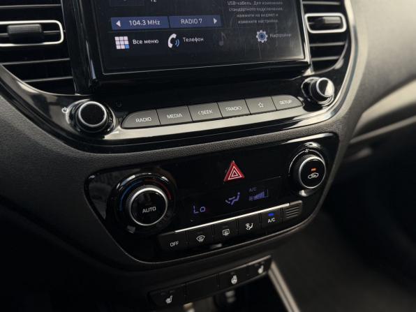 Hyundai Solaris II Рестайлинг с пробегом 2021 года, цена 1 589 000 рублей, 111941 км, седан, Автокод Объявления