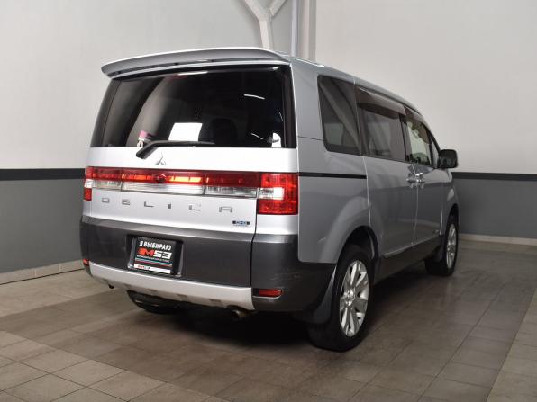 Mitsubishi Delica D:5 I с пробегом 2013 года, цена 1 999 999 рублей, 276832 км, минивэн, Автокод Объявления