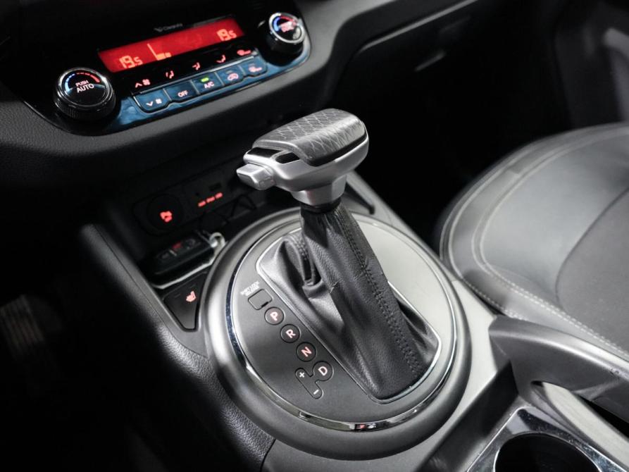 Kia Sportage III Ульяновск  - изображение 17